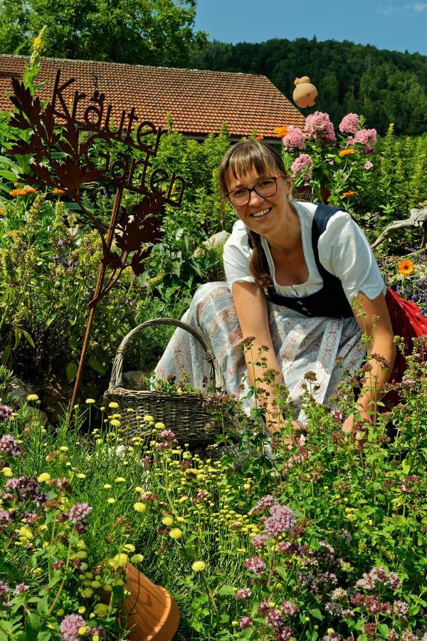 Archehof Eislbauer - Bauernhof Fuer Die Seele! Sankt Gilgen Exterior foto