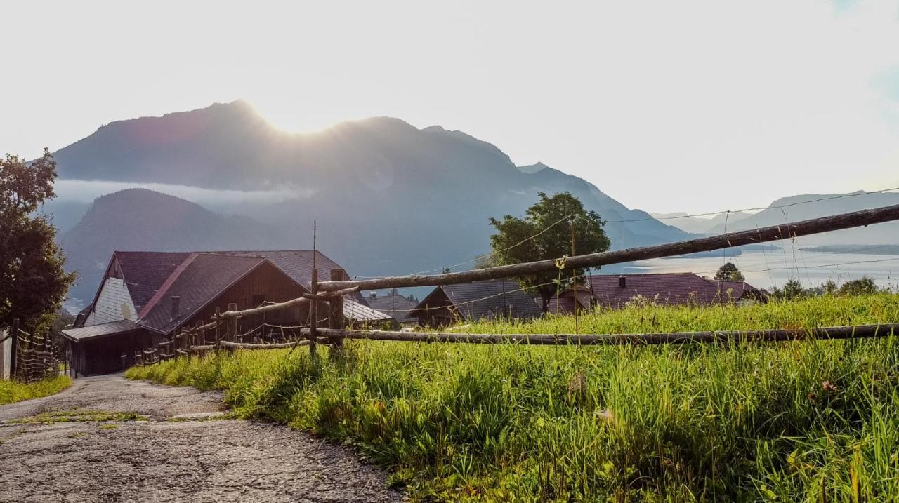 Archehof Eislbauer - Bauernhof Fuer Die Seele! Sankt Gilgen Exterior foto
